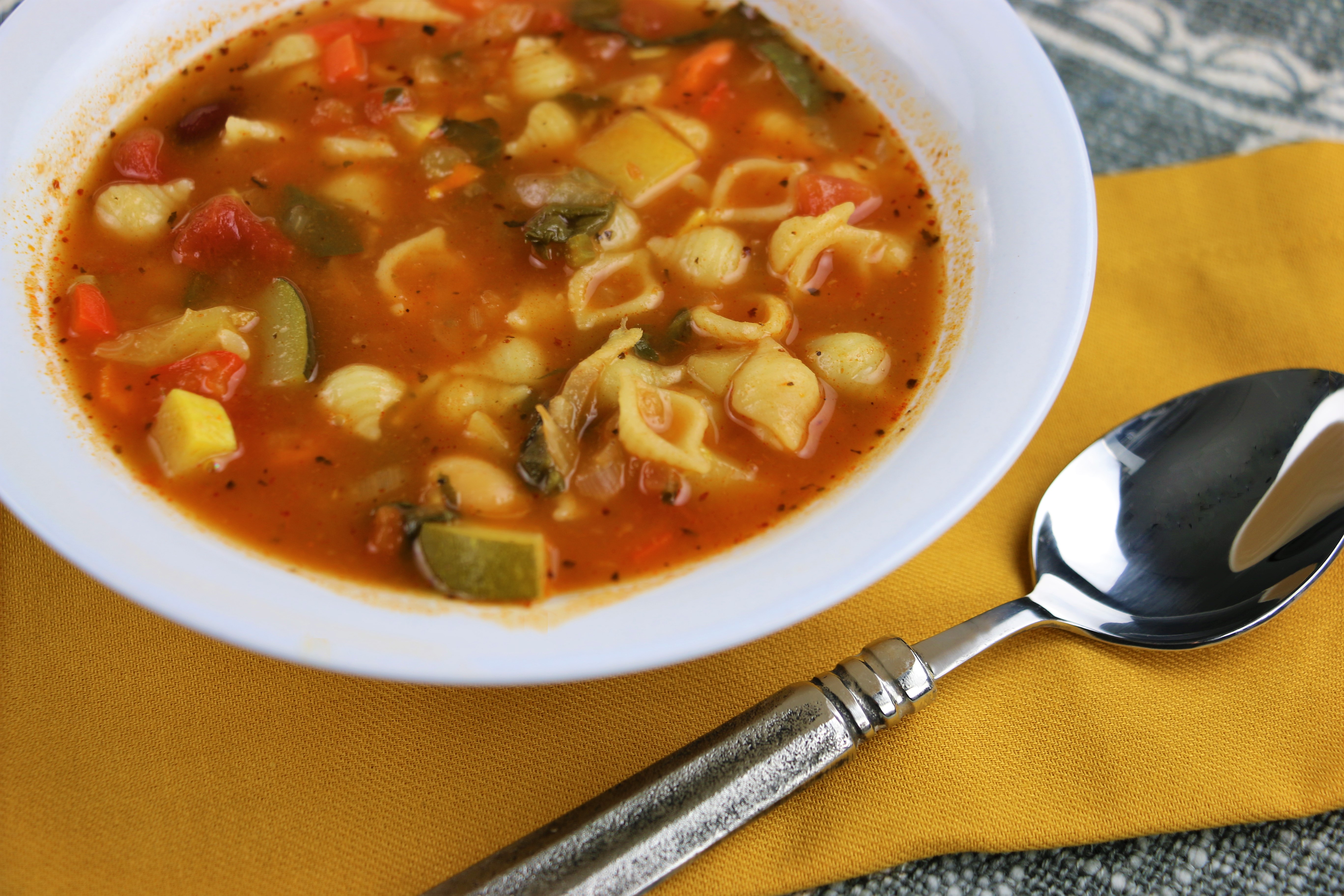 Case of Vegetable Minestrone Soup