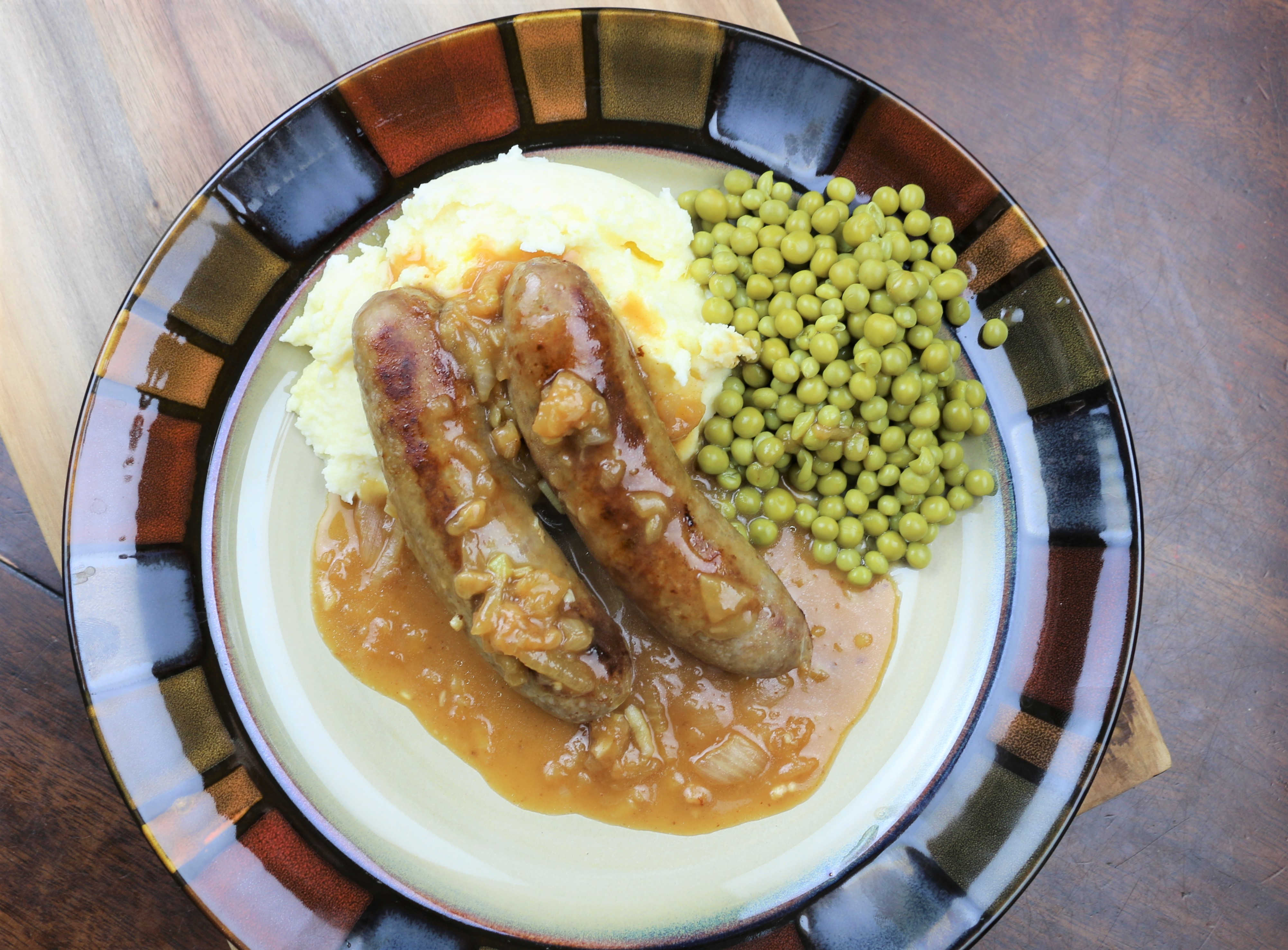 Sausages with Onion Gravy Recipe