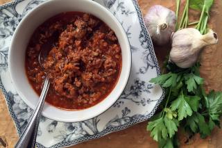 Easy to make italian style bolognese sauce for pasta