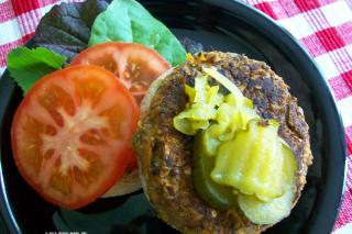 Saladmaster Recipe Lentil, Mushroom & Walnut Patties by Cathy Vogt