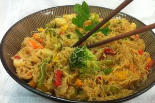 Saladmaster Healthy Solutions 316 Ti Cookware: Thai Rice Noodle Stir-Fry