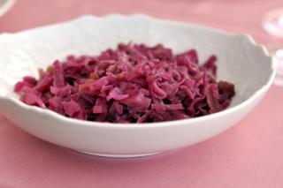 Sweet Sour Red Cabbage with Apples