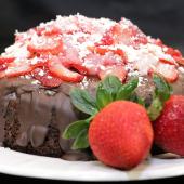Pastel de Chocolate con Fresas