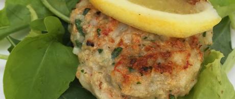 Burger recipe made from seafood and garlic herb 